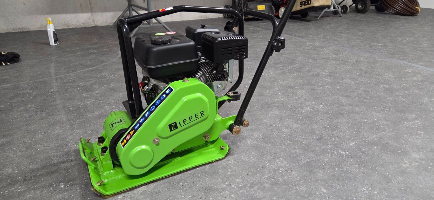 Toutes les machines: Rüttelplatte Zipper – D'occasion à Sattel par vet_2n86