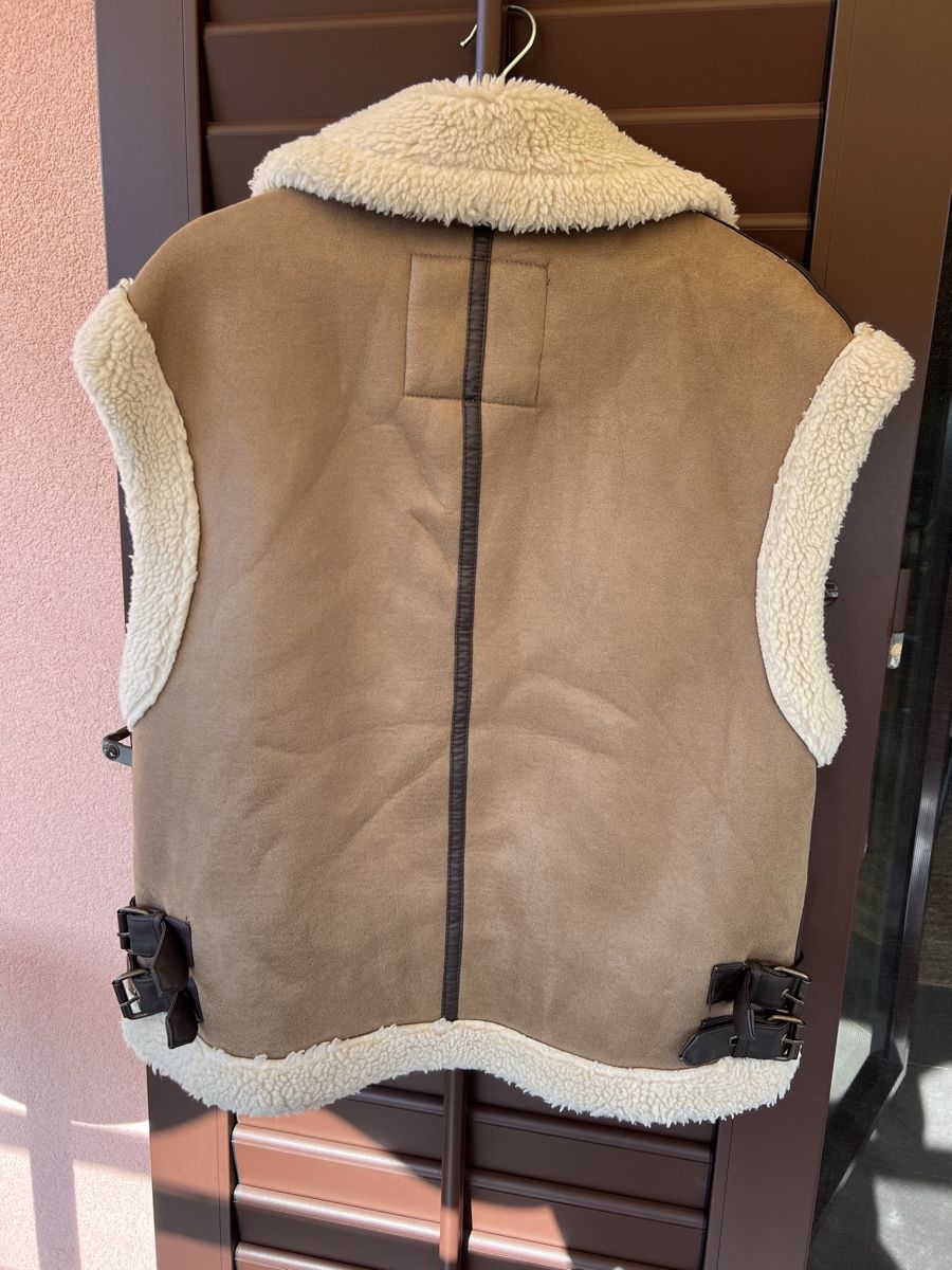 Zara Gilet & Giacche senza maniche: ZARA Vest Brown Size S  – Usato da Mendrisio venduto da gun_8gcm 4