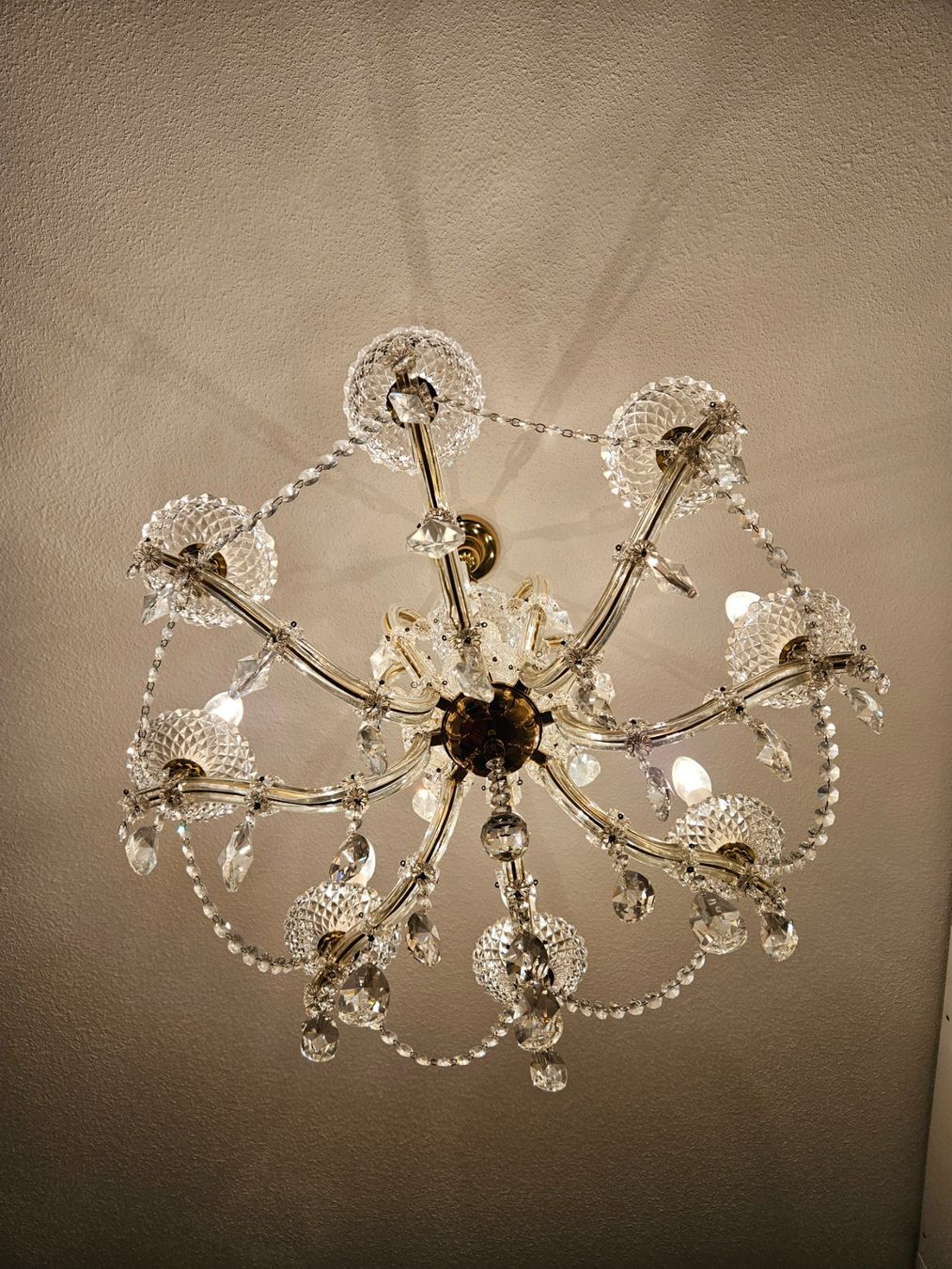 Lampadari & plafoniere: Edler Kronleuchter mit Bleikristall – Usato da Wittenbach venduto da anzo4 2