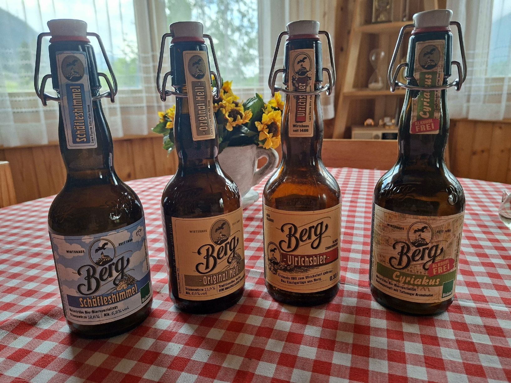 Gläser, Krüge & Flaschen: schöne Bügelflaschen – Gebraucht aus Mühlebach (Goms) von jad_bg6z