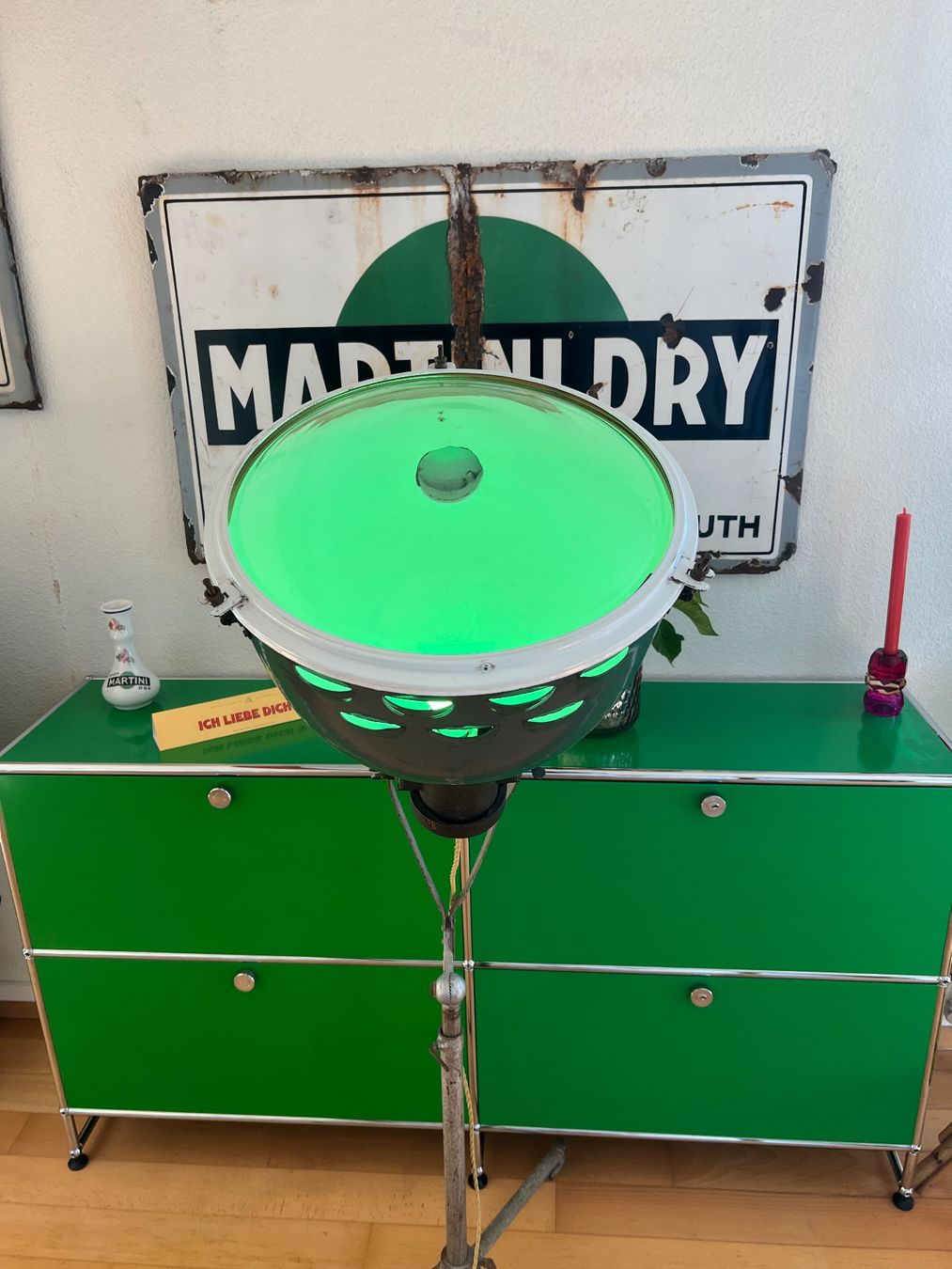 Philips Lampen: Einzigartige Industrielampe aus Emaille ca. 100jährig – Gebraucht aus Wangen b. Olten von martino911 3