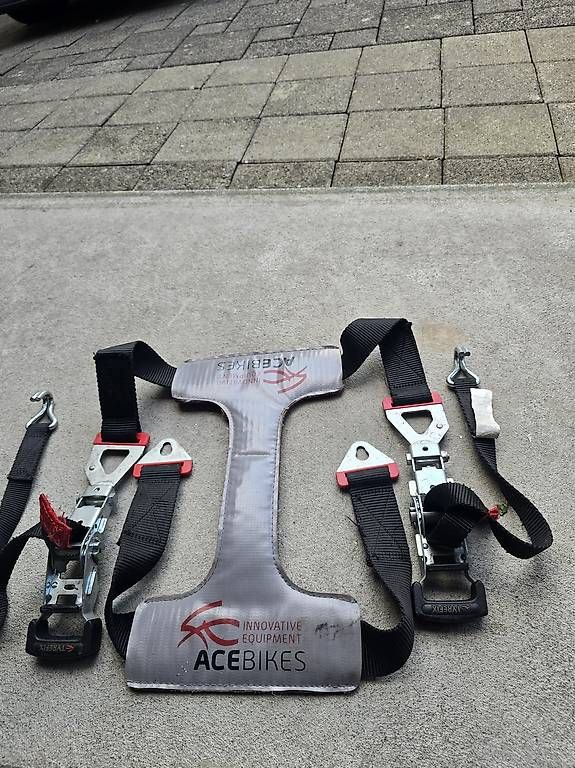 Supports de vélo: ACE Bikes Tyrefix – D'occasion à Bilten par lykuivku 3