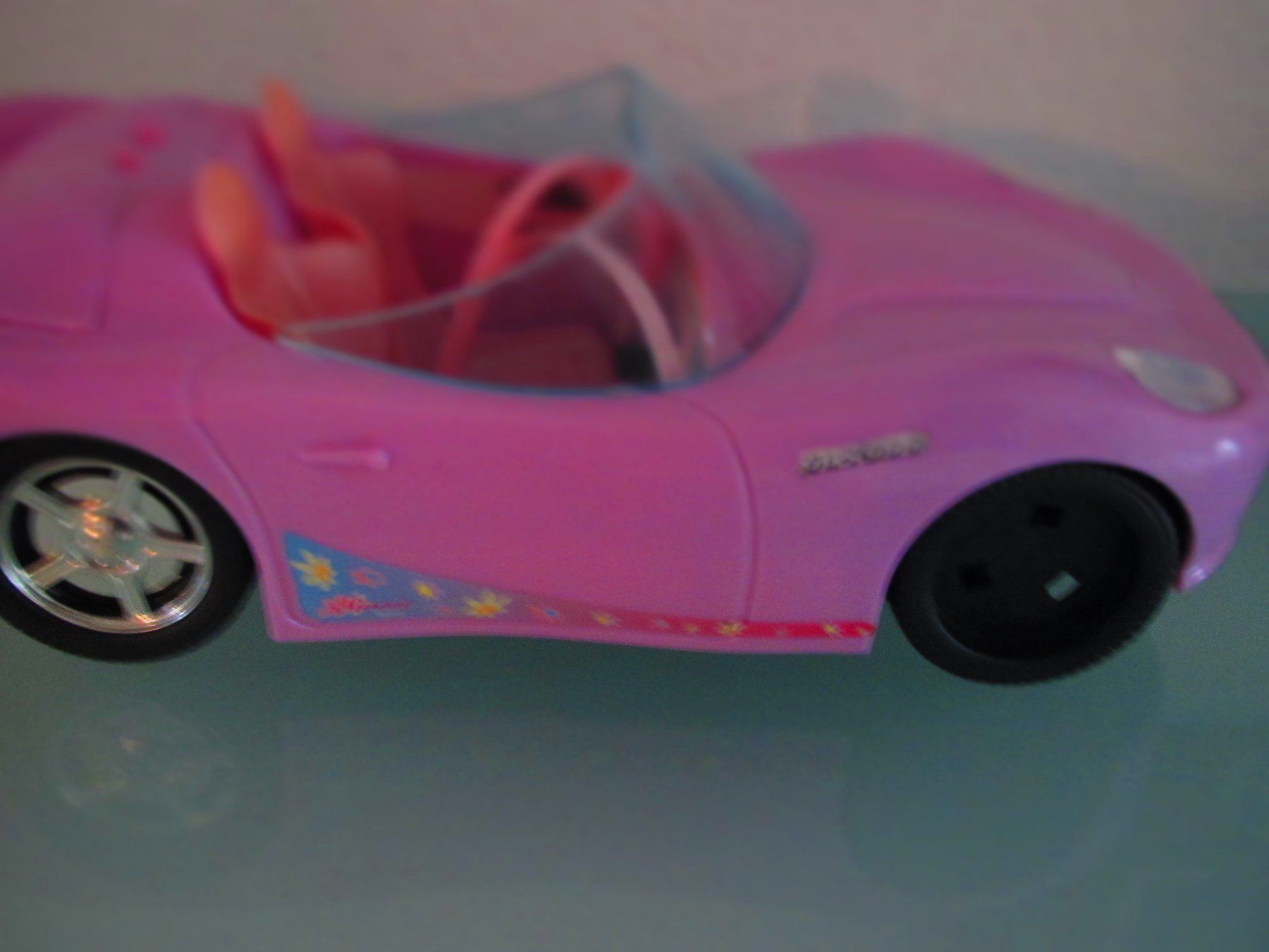 Spielzeuge: VOITURE BARBIE VINTAGE 2001 – Gebraucht aus Murten von Selliot 6