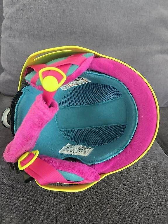 Helme: Madchen Kinder Skihelm xs 48-52cm – Gebraucht aus Zürich von bustagrip 2