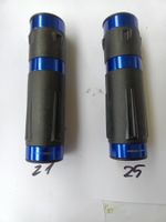 Valter Motos Lenkergriffe blau