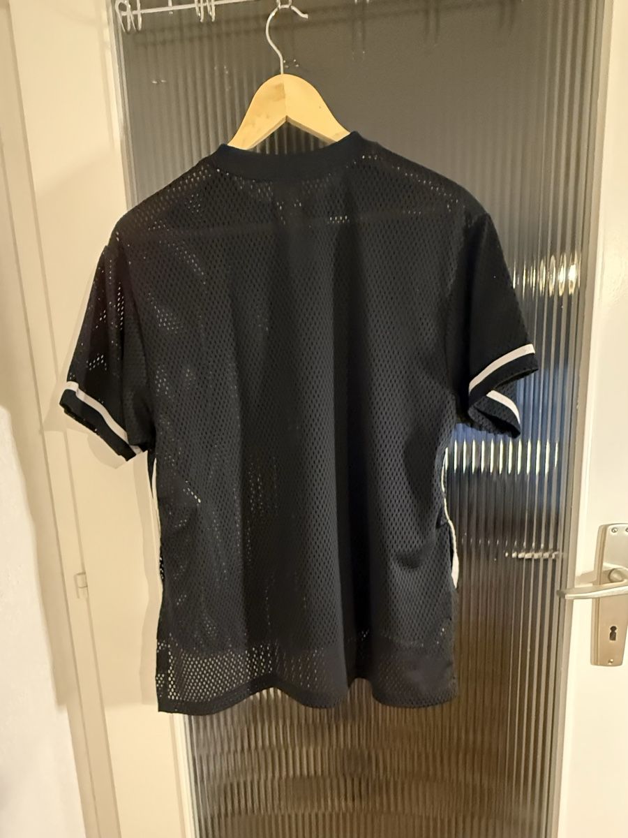 Nike T-Shirts: T-shirt Nike noir – Gebraucht aus Monthey von iri_9pt5 4