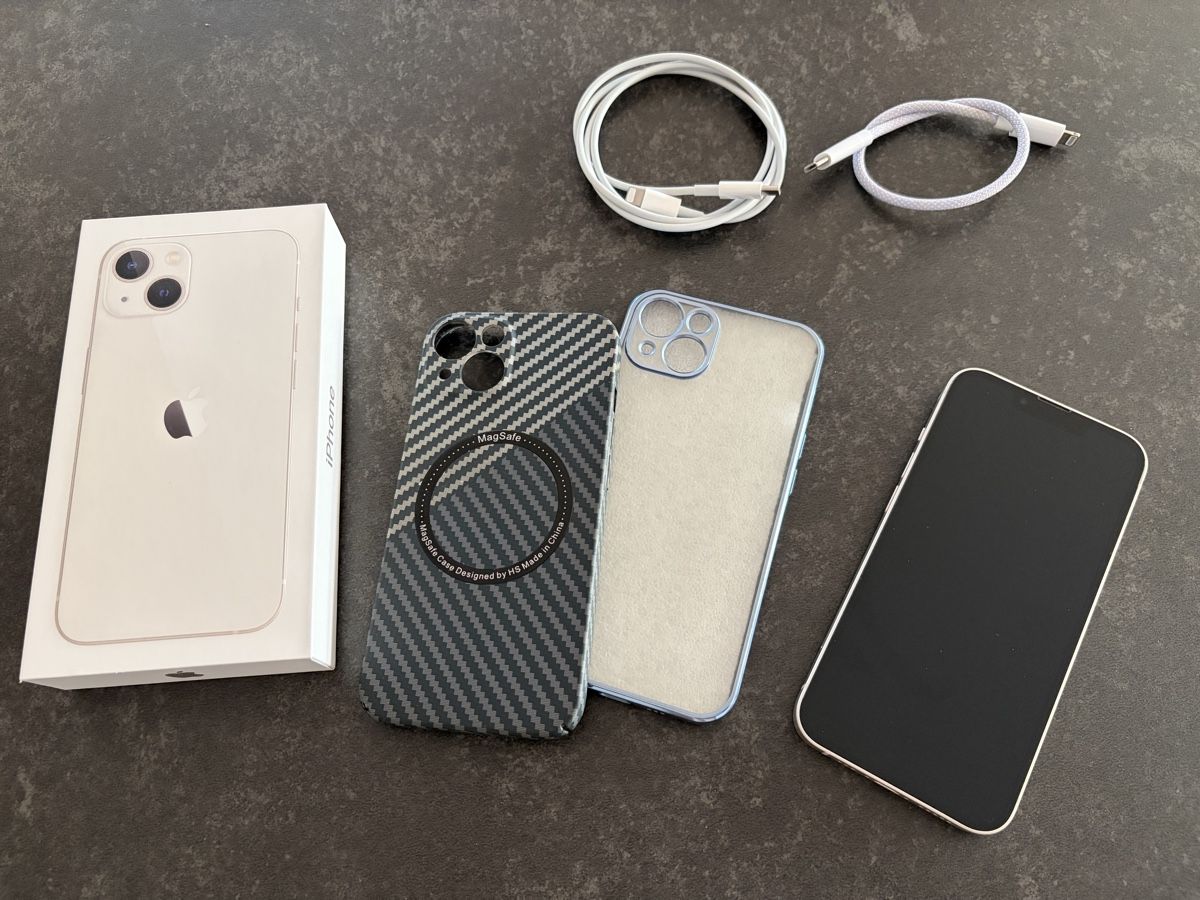 Apple Handys / Smartphones: iPhone 13 Starlight 128 GB – Gebraucht aus Selzach von Leon21