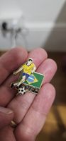 Pin's Vintage Football Brésil Champion du Monde 1958 1962 19