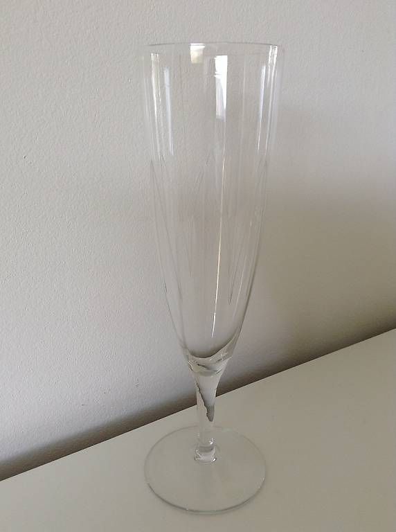 Gläser: 6 edle Champagnergläser m. eingeritztem Muster - 40er Jahre! – Gebraucht aus Horgen von Carambel 3