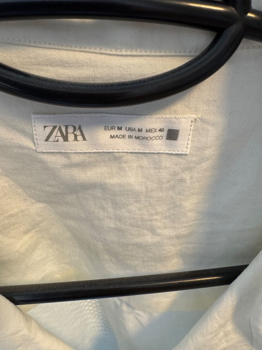 Zara Camicie: Hemd NEU, ungetragen – Nuovo (secondo la descrizione) da Uerikon venduto da Petersli 1