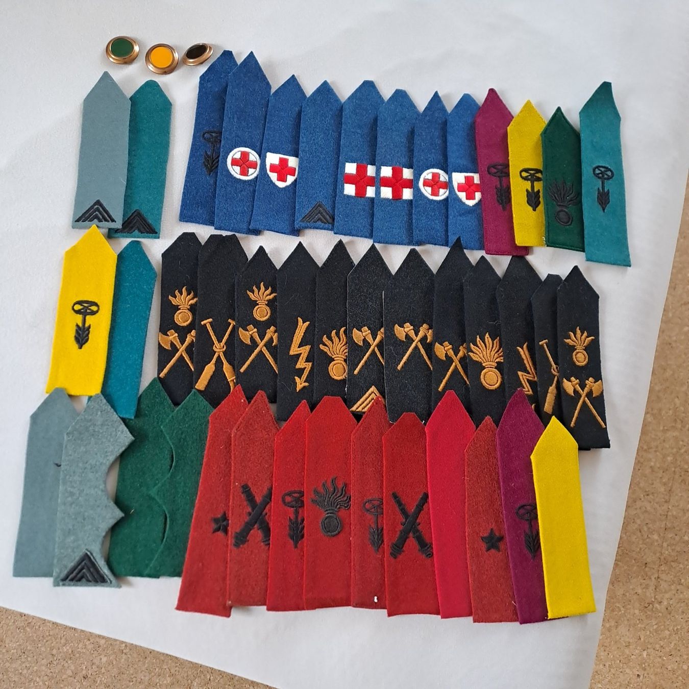 Schweizer Armee Placchette & Badge: Abzeichen Ord. 40 – Usato da Gipf-Oberfrick venduto da Mig_29