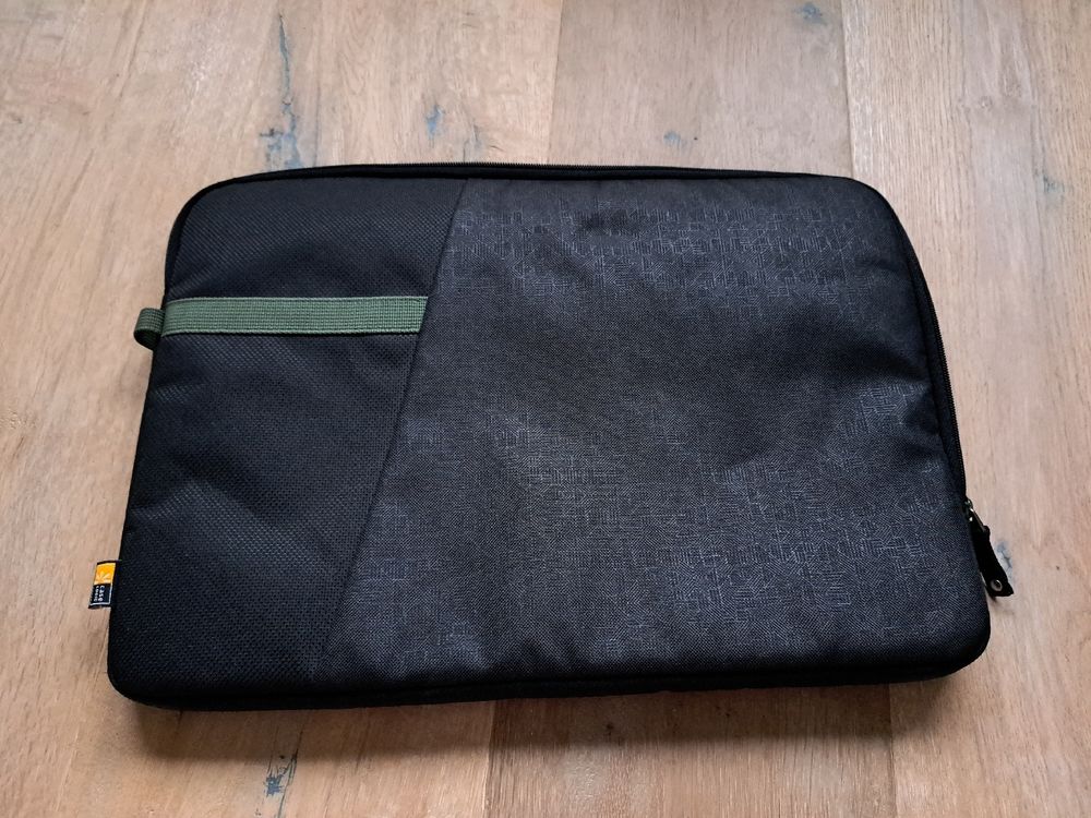 Case Logic Notebooktasche Für 17,3 Zoll Laptops – Schwarz, Schlicht & Praktisch Mit Zubehörfach