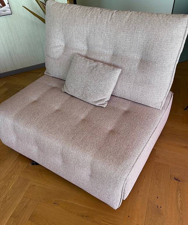 Sofas: Mini canapé relax  – Gebraucht aus Peseux von ann_zy5v