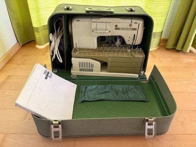 Bernina Macchine da cucire: Nähmaschine Bernina record 730 mit Koffer – Usato da Schwerzenbach venduto da Freesurf1000 1