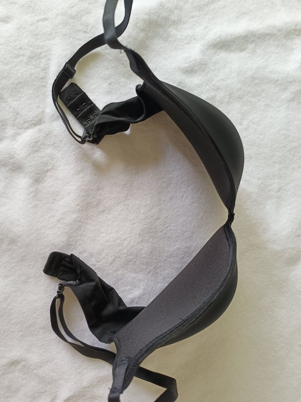 Calvin Klein Altra biancheria intima: Calvin Klein BH Gr 70C Push Up Bra schwarz – Usato da Oberhofen Thun'see venduto da cri_6md2 3