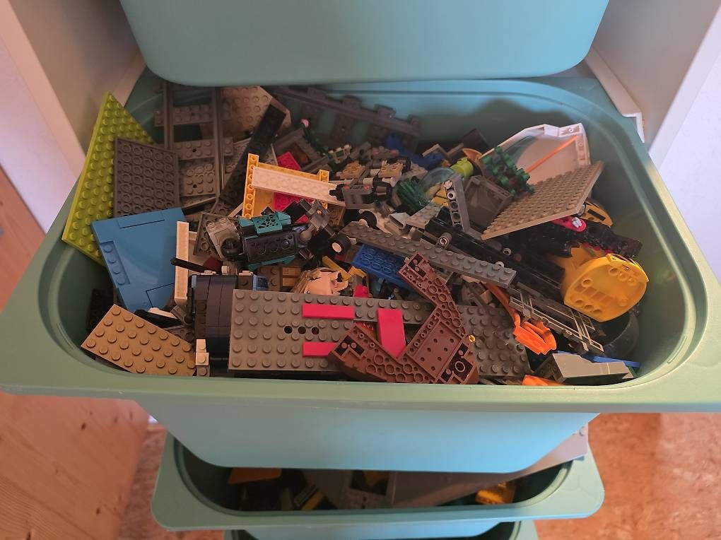 Kit di costruzioni: Riesige Lego-Sammlung – Usato da Nuglar venduto da tsalathe 1