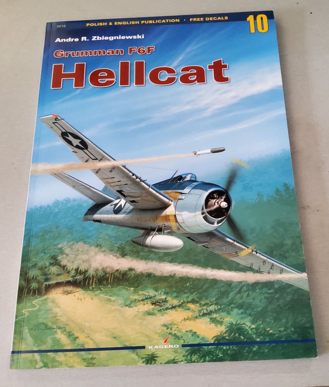 Riviste & Magazine: Magazin/Buch HELLCAT Grumman F6F englisch – Usato da Grüningen venduto da VENOM59