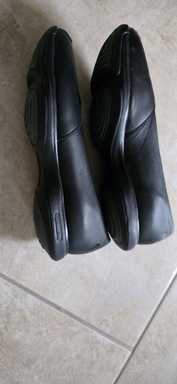 Reebok Chaussures femmes: Reebok Balerina easy tone too  US7 – Neuf avec emballage d'origine à Ehrendingen par kikiflo 2