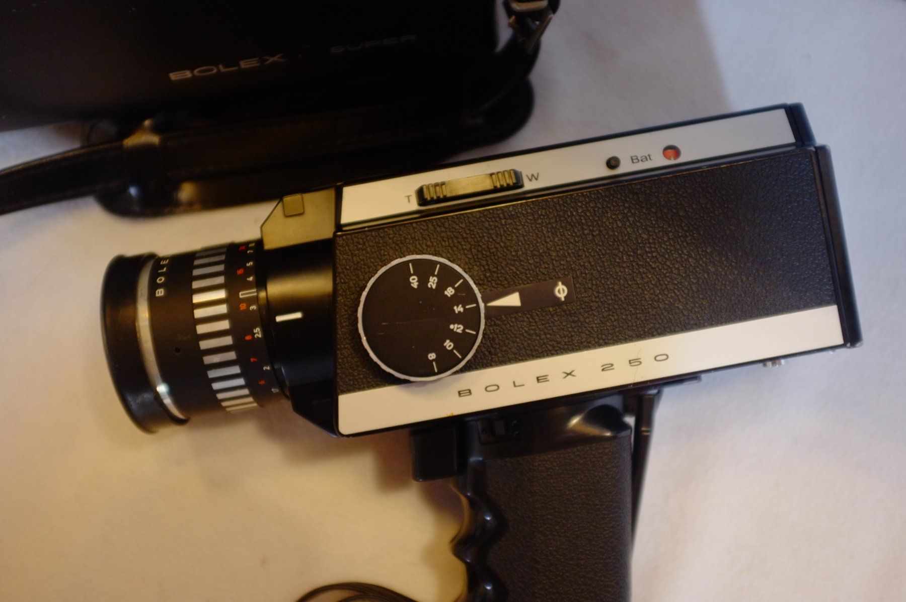 Bolex Fotocamera: Bolex 250 – Difettoso da Ennenda venduto da HOLMEX