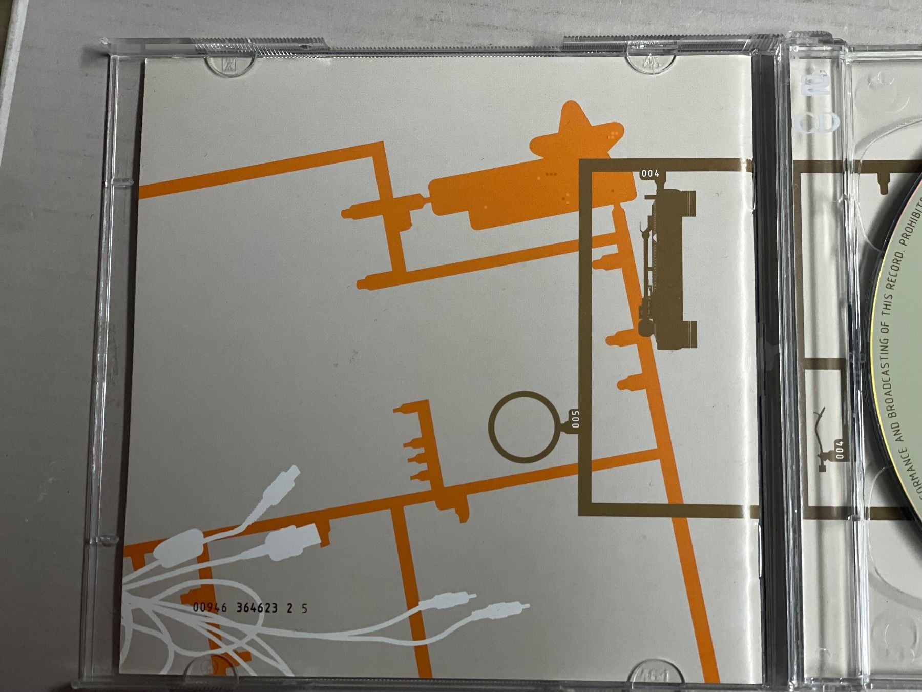 CD: Street Parade Underground – Usato da Muri b. Bern venduto da AdidasCollector 4