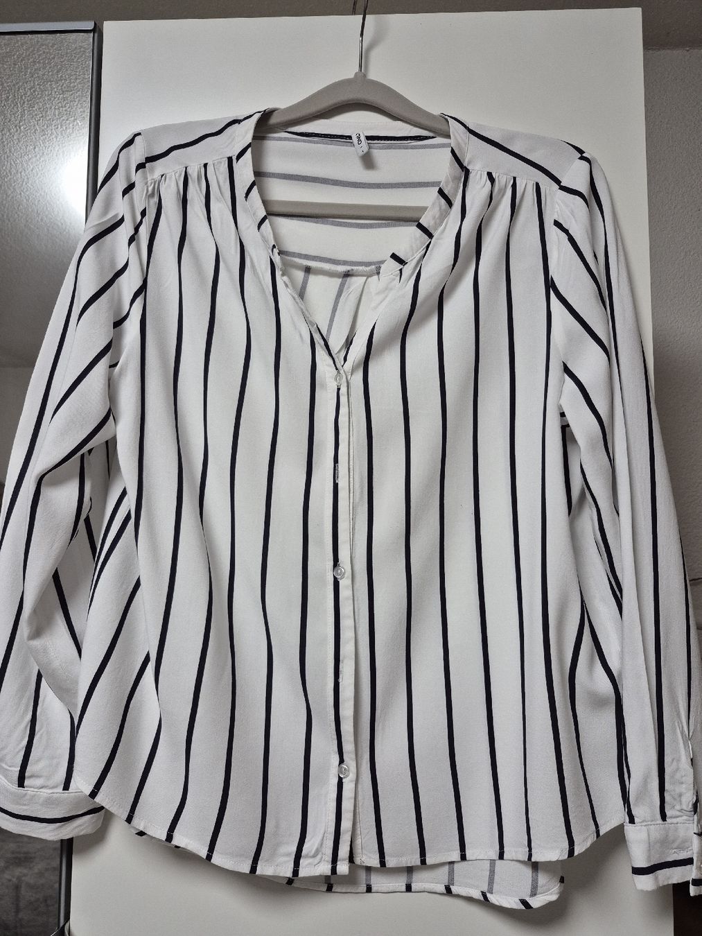 Only Blusen: Damenbluse – Neu (gemäss Beschreibung) aus Rorschach von Bodensee-65