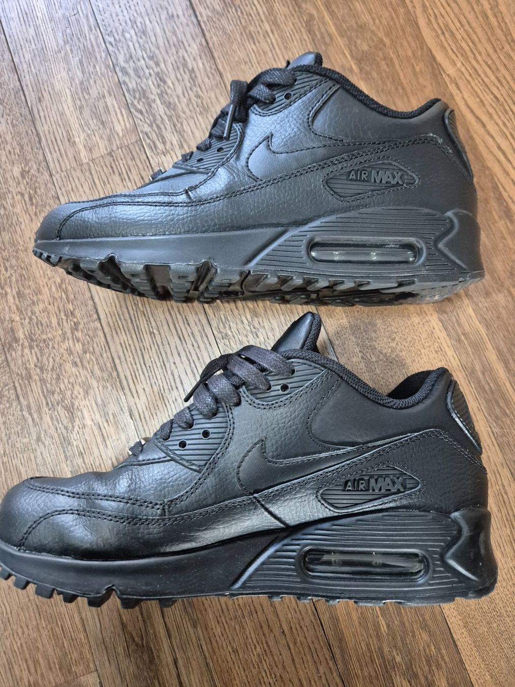 Nike Scarpe da donna: Nike Air Max 90 leather black size 38 – Usato da Zürich venduto da monadiederich 1