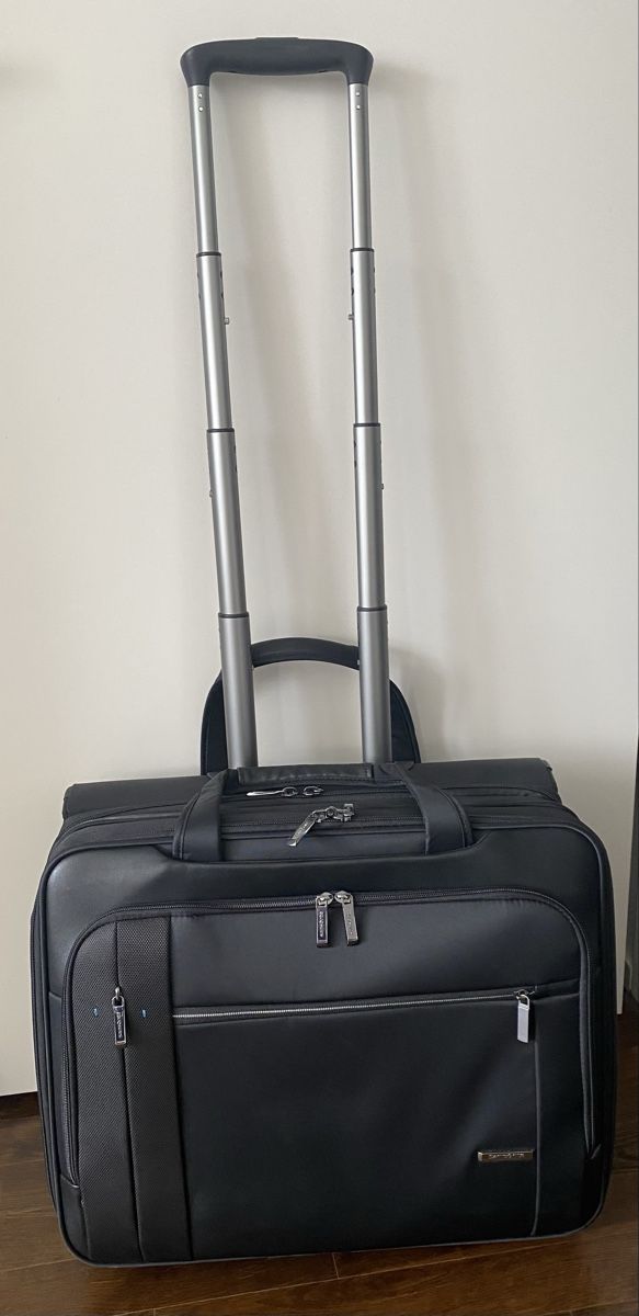 Samsonite Valigie: Samsonite Businessrolltasche inkl. Laptoptasche – Nuovo (secondo la descrizione) da Affoltern am Albis venduto da Lea_Richi 1