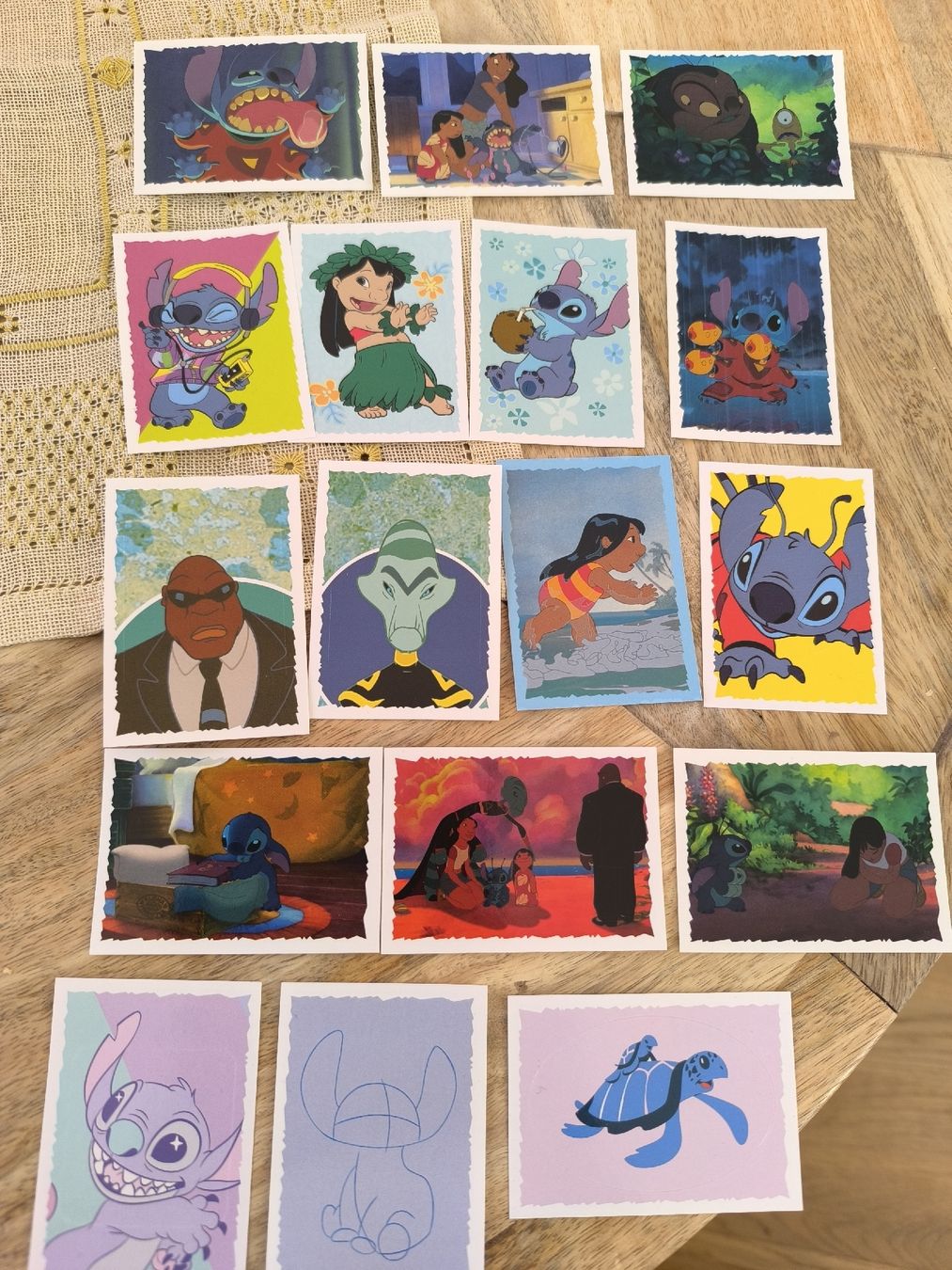 Panini Carte collezionabili: Disney Stitch Panini Stickers – Nuovo (secondo la descrizione) da Langenthal venduto da SchwarzeRose5 3