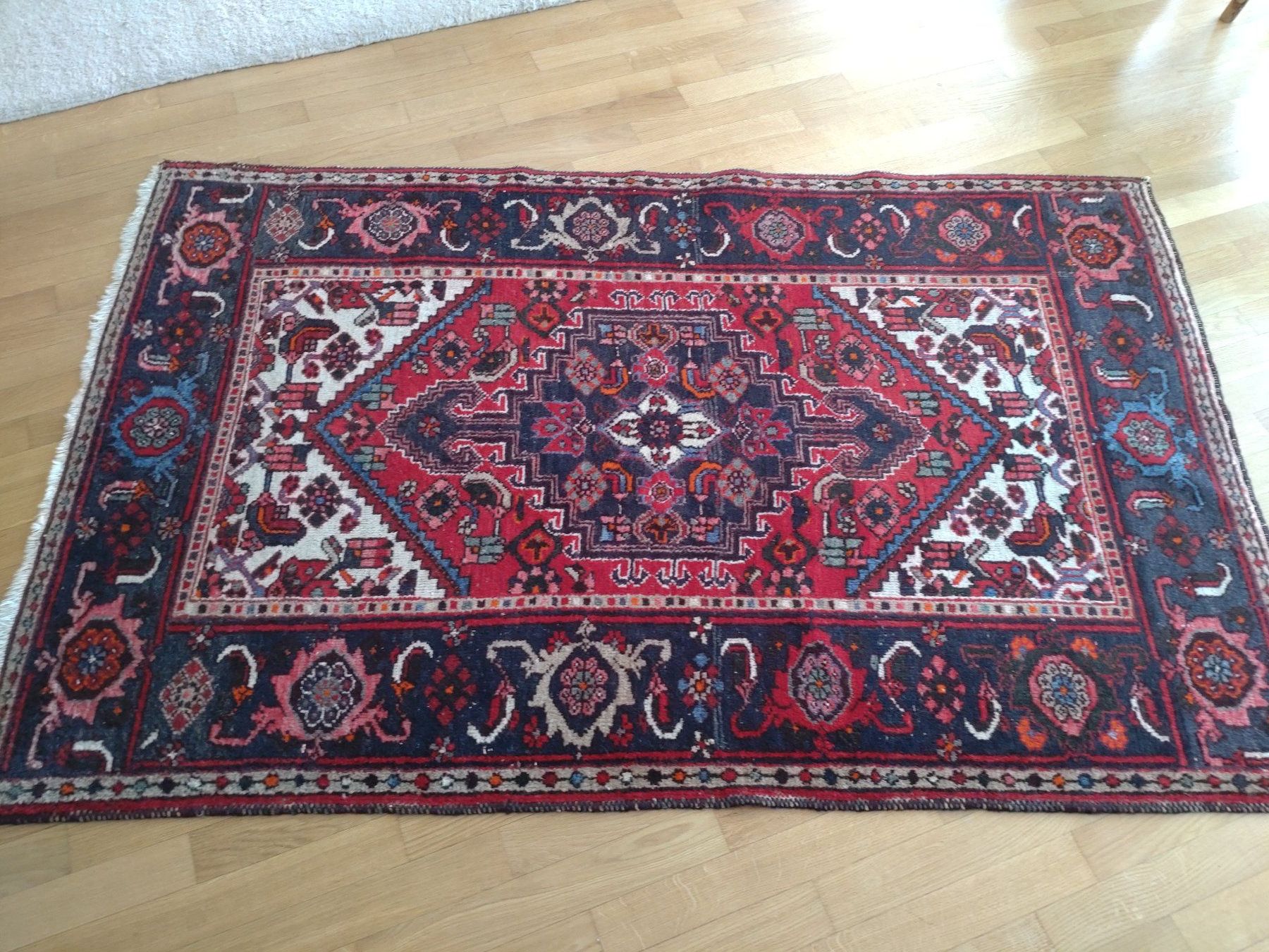Tappeti: Teppich rot – Usato da Lenzburg venduto da cloud04