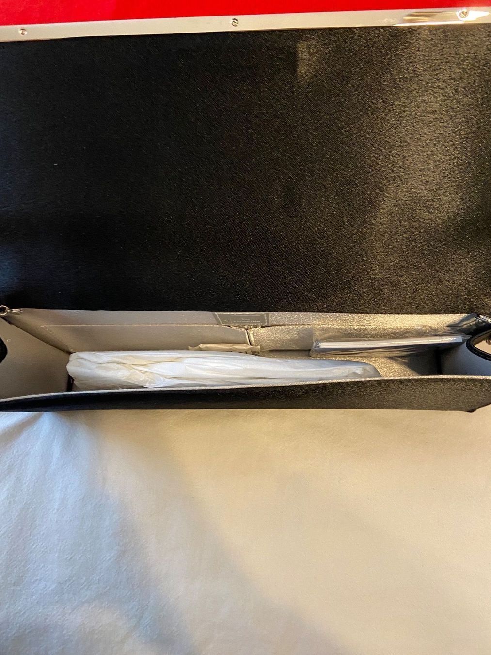 Swarovski Borse da donna: Swarovski pochette satin noire – Nuovo (secondo la descrizione) da Plan les Ouates venduto da didi911 1