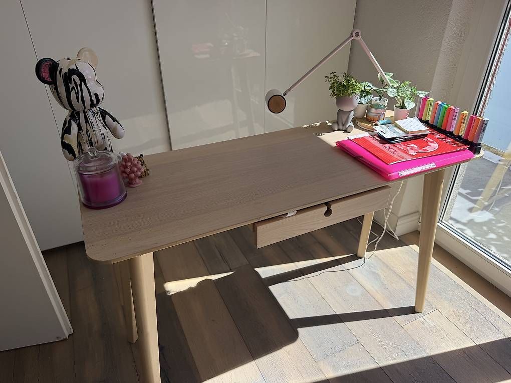 Lampes: IKEA desk light wood  – D'occasion à Epalinges par flo_7p8m