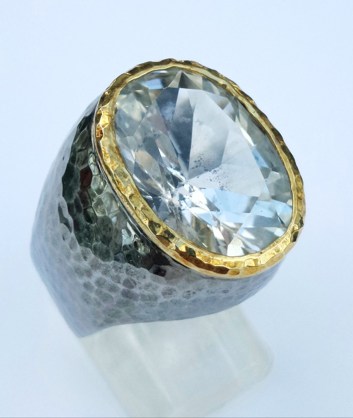 Anelli: Statement Ring, Silberlook mit grossem weissen Quarz ✨ – Nuovo e nell'imballaggio originale da Zürich venduto da adriben 8