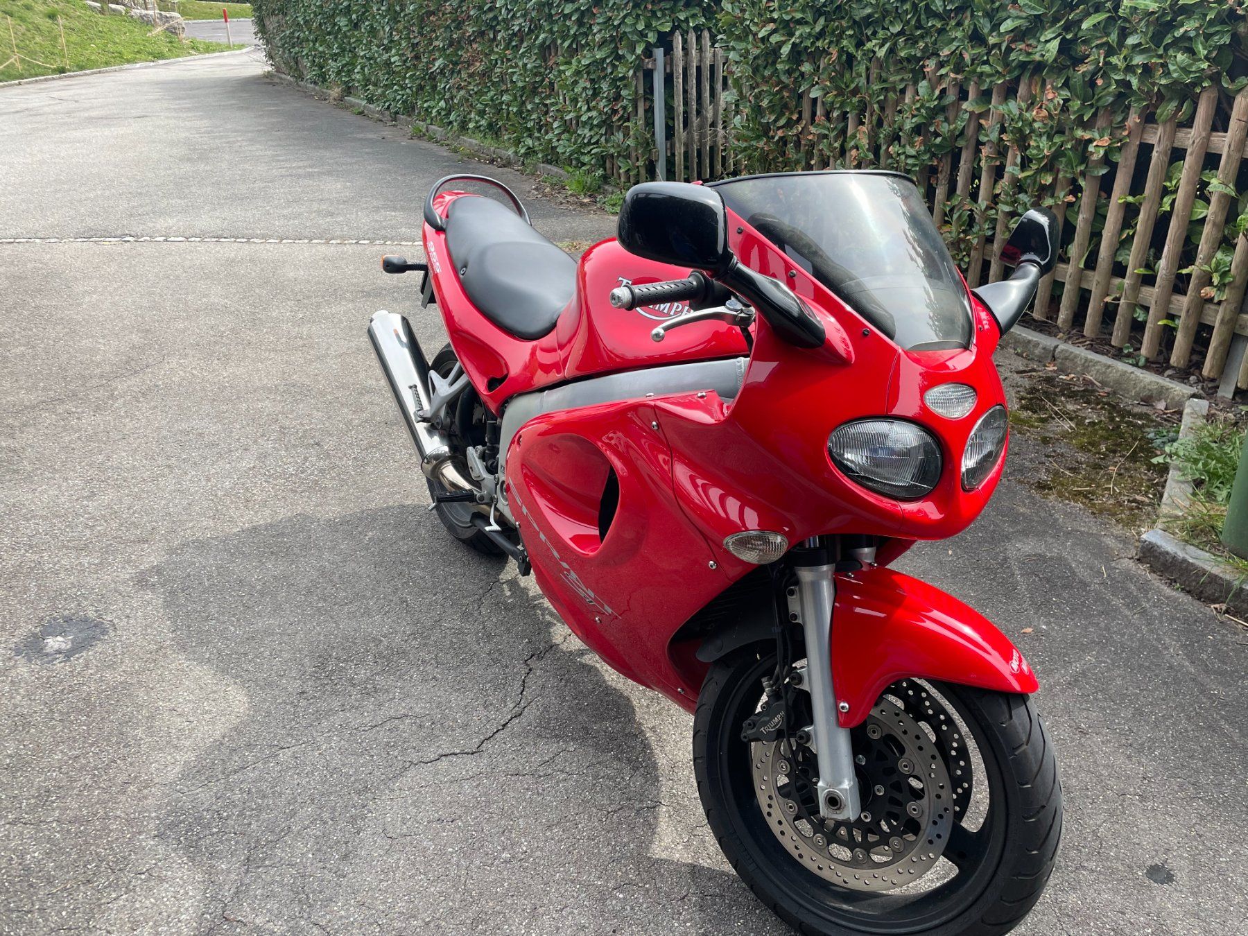 Triumph Touring: Triumph Sprint ST 955i – Usato da Aeugst am Albis venduto da 2good 2