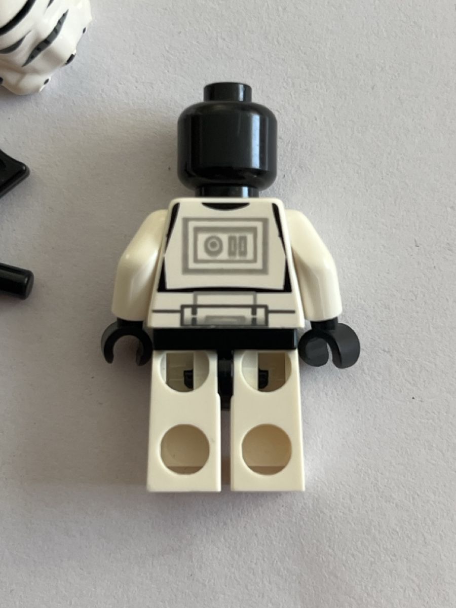 Statuette: LEGO Star Wars Imperial Stormtrooper – Usato da neuenhof venduto da cocoros 4