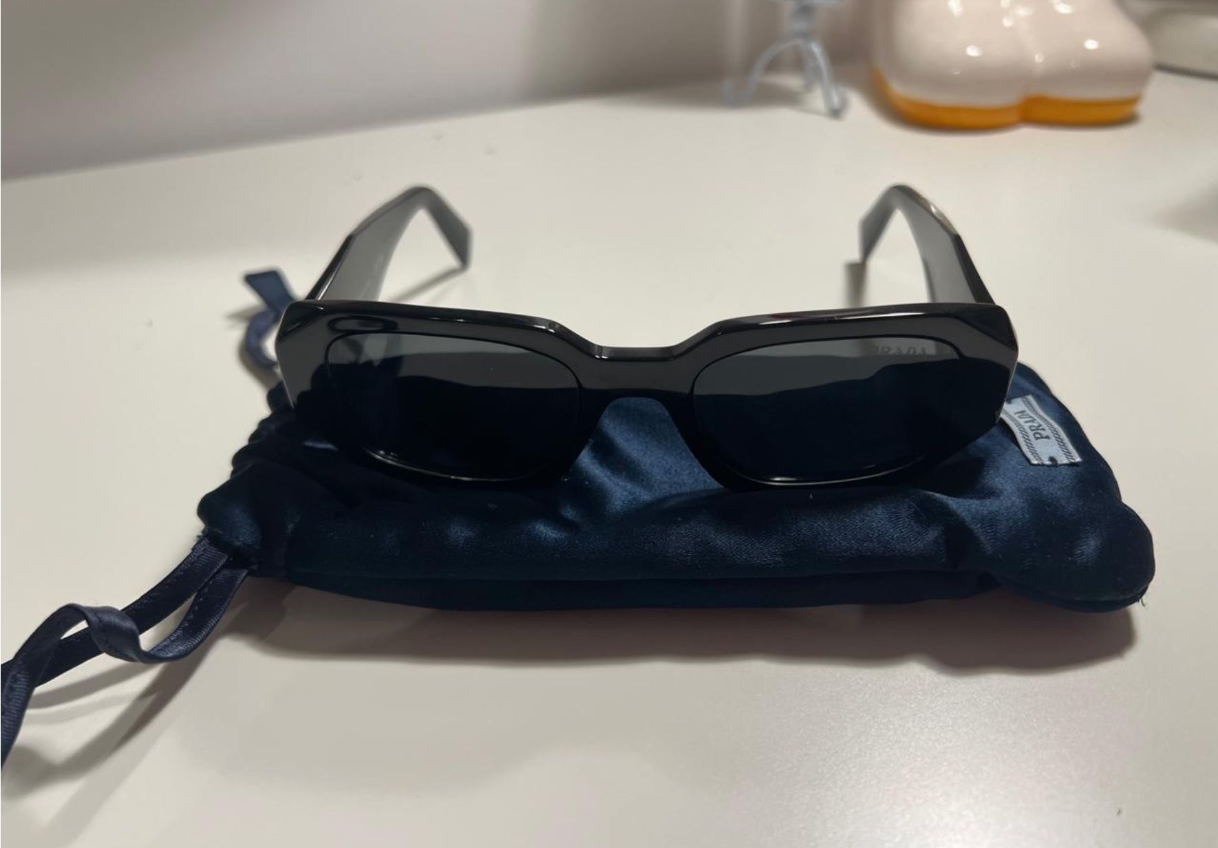 Prada Occhiali & Lenti: Prada sunglasses – Usato da Zürich venduto da yan_h6r5 4