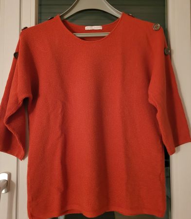 Damenpulli von Armand Thierry
