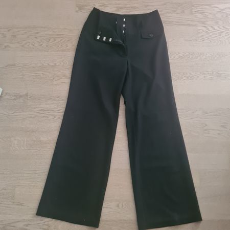H&M Damen Hose Gr 36 schwarz mit breitem Bund