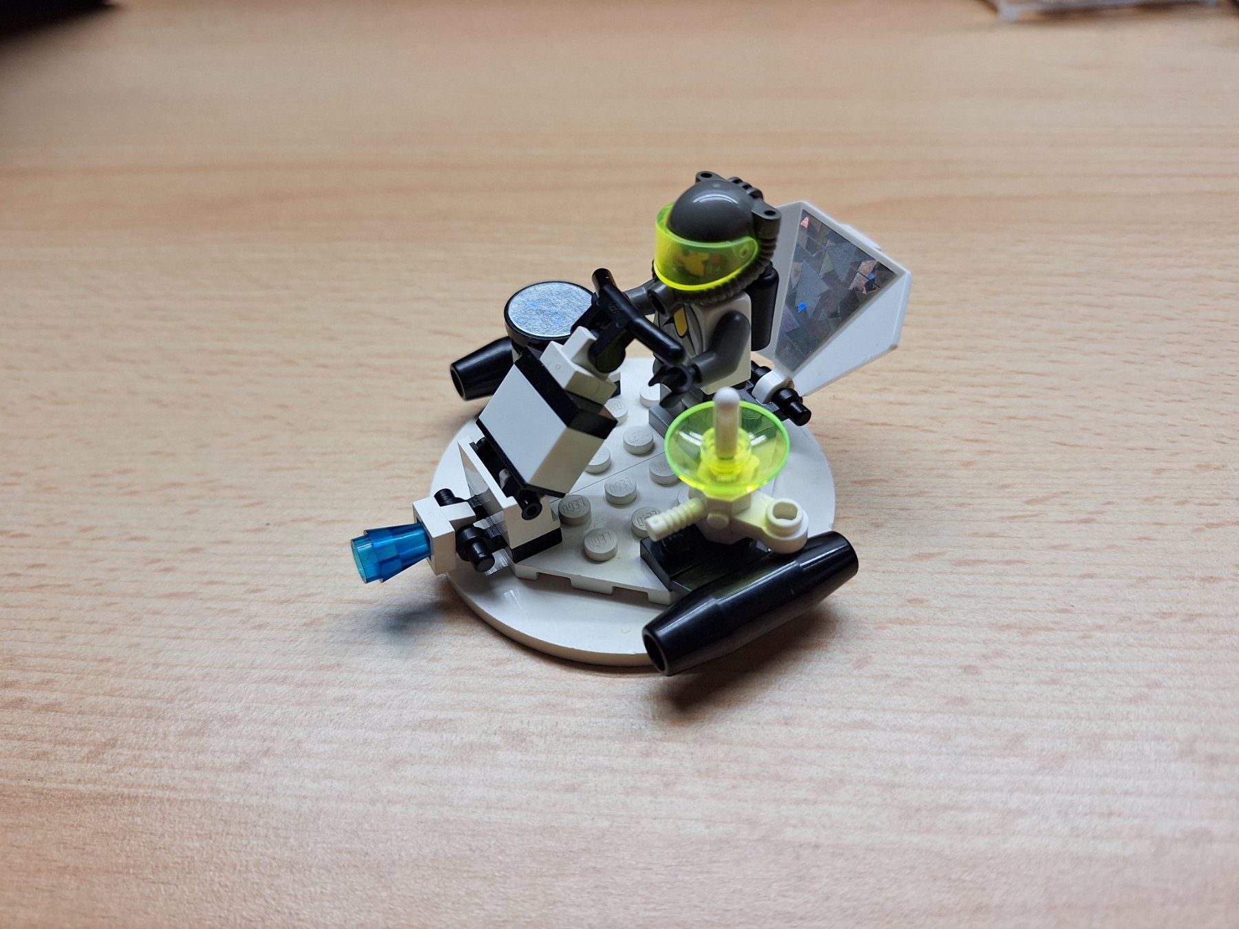 Lego Kit di costruzioni: Lego 6815 Hovertron – Usato da Zürich venduto da Candid85 1