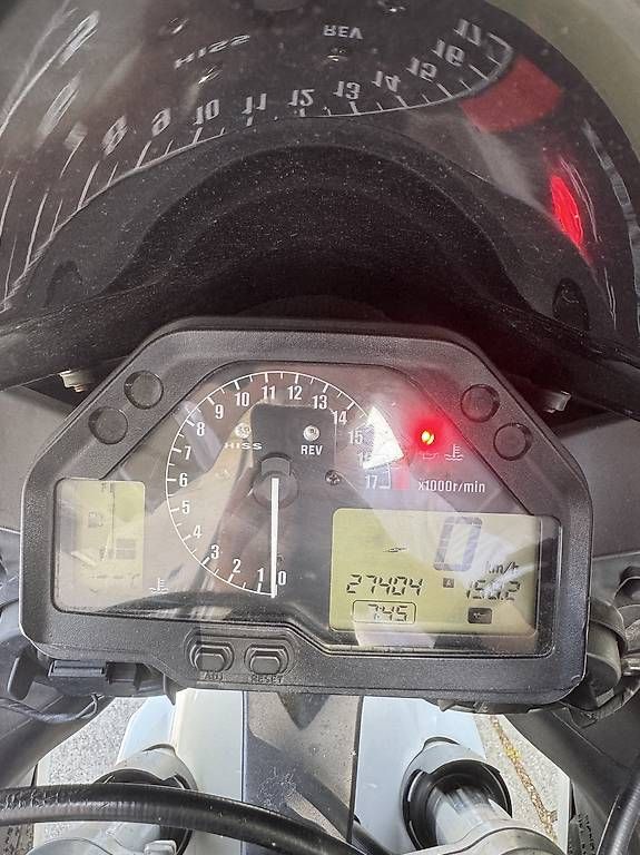 Strada: Honda CBR 600RR mit wenig km – Usato da Buchs SG venduto da Joel_ 4