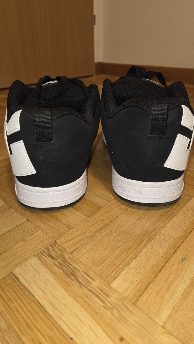 DC shoes Scarpe da uomo: DC Shoes Court Graffik 44,5 EU – Nuovo (secondo la descrizione) da Wil SG venduto da M5RXEY 2