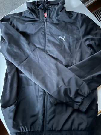 Puma Übergangsjacke, Schwarz, Grösse M - Top Zustand!