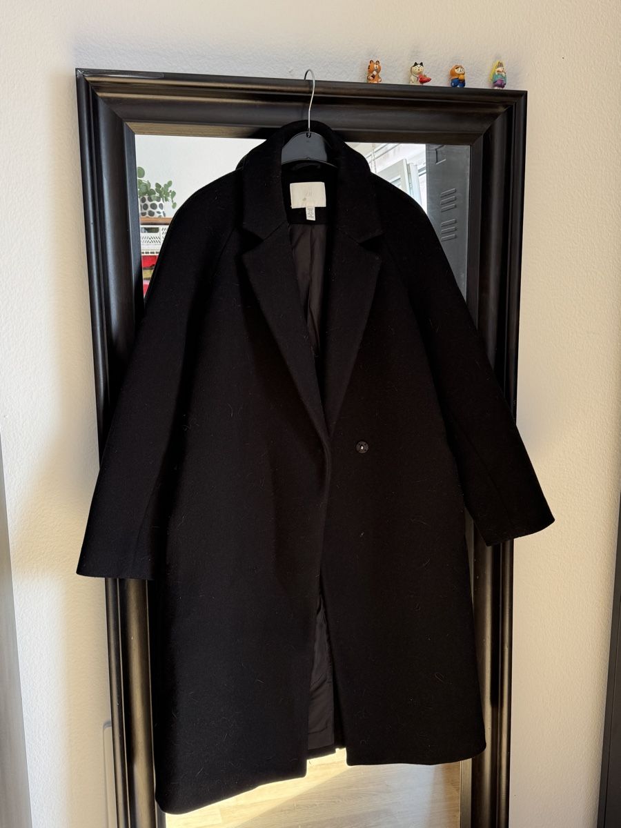 H&M Cappotti: Black Winter Coat, Size XS, Classic – Usato da Effretikon venduto da expiredrice