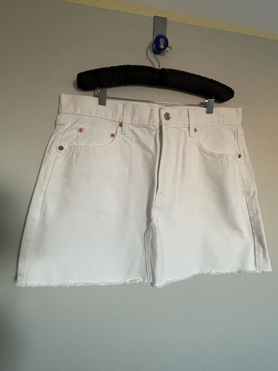 Mango Röcke: Jupe en jean blanche Mango, taille L neuve – Neu und originalverpackt aus Vuadens von Nina11