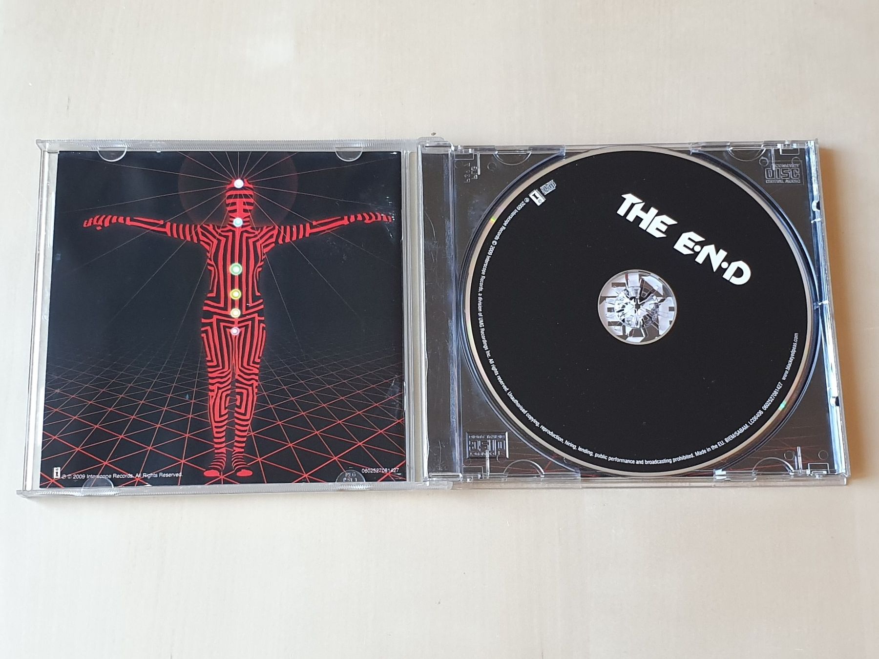 CD: The Black Eyed Peas The End – Usato da Stansstad venduto da collectorsshop 2