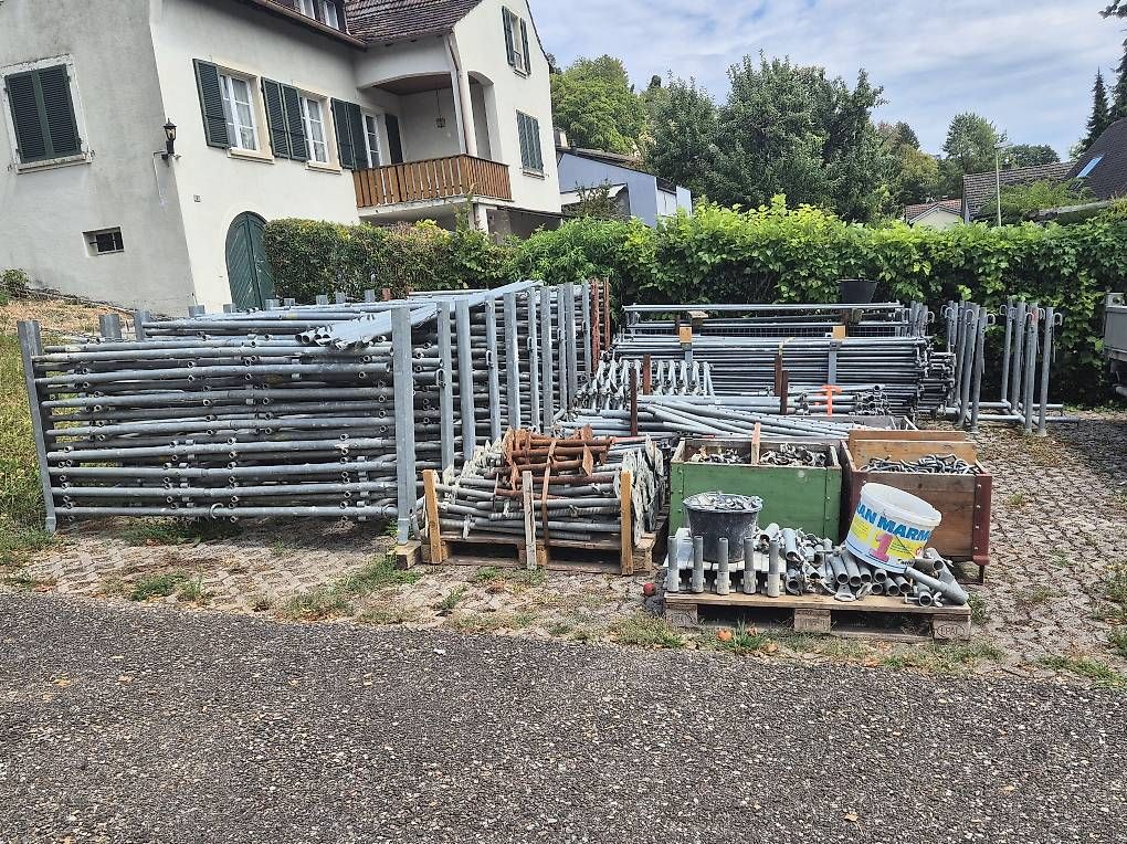 Gerüste: Fassadengerüst Conrad Kern – Gebraucht aus Lampenberg von ChReBau 2