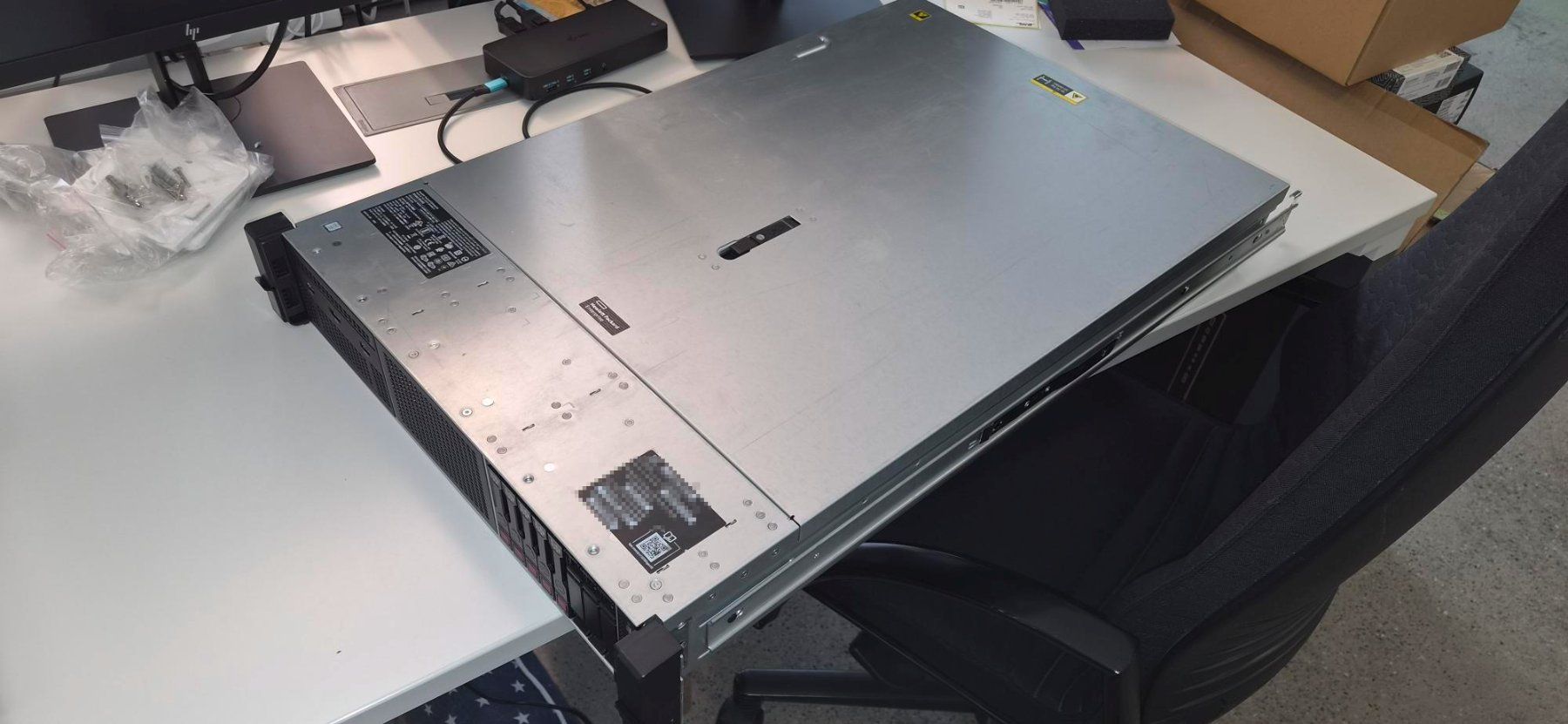 Hewlett Packard Serveurs: ProLiant DL380 Gen10 – D'occasion à Zürich par fabio_kyokushin 1
