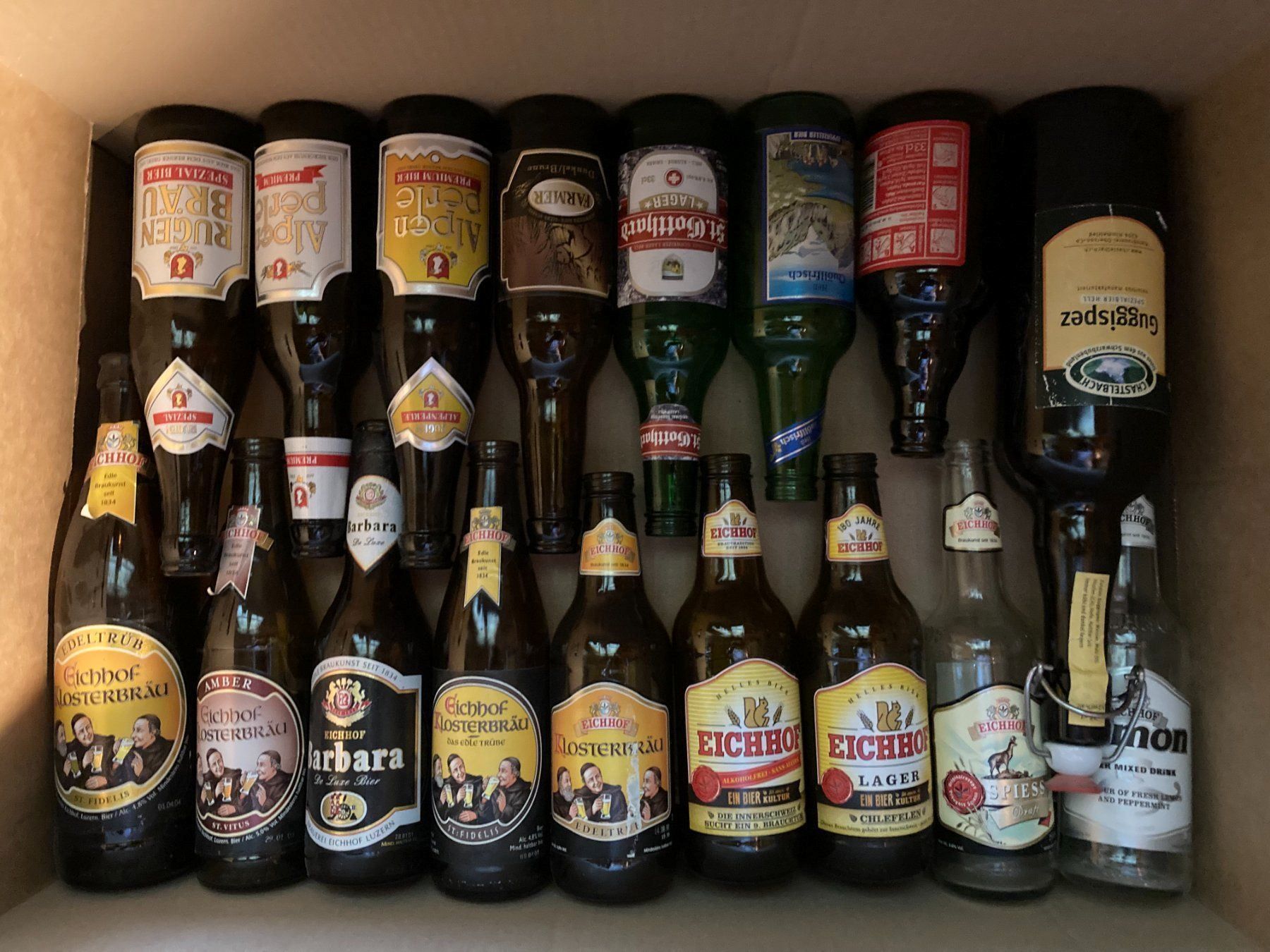 Apparecchiature e tecnologia a gas: Deko / Bierflaschensammlung / Schweiz / 49 Stk. – Usato da Herzogenbuchsee venduto da Emmenthaler 2