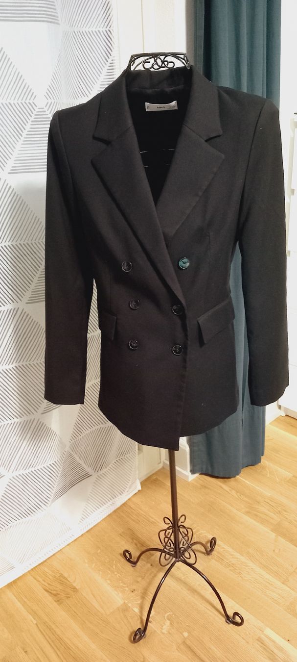 Mango Giacche: Blaser von Mango gr S – Nuovo (secondo la descrizione) da zürich venduto da janjaz