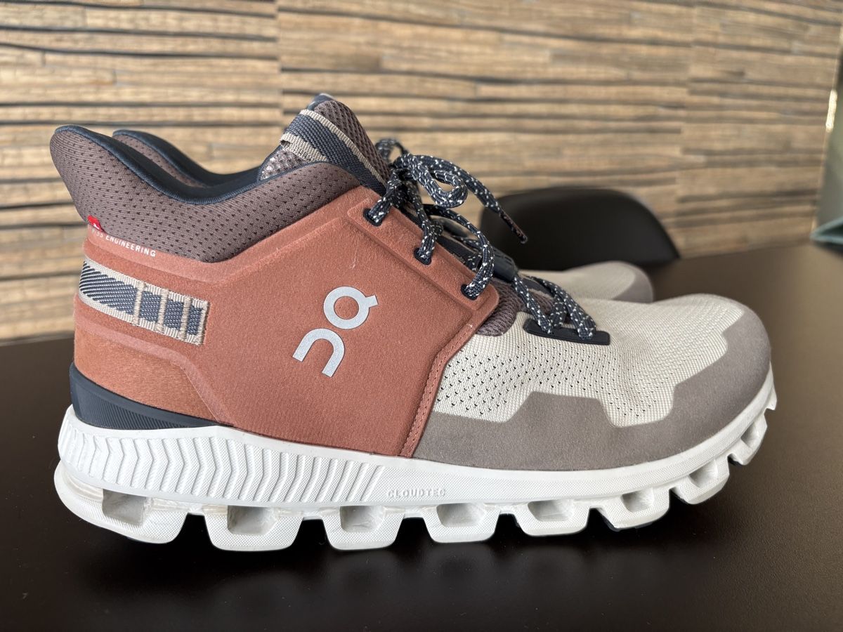 On Chaussures hommes: Herren-Sneaker Cloud Hi Edge 44.5 – D'occasion à Staufen par F14_tomcat 1