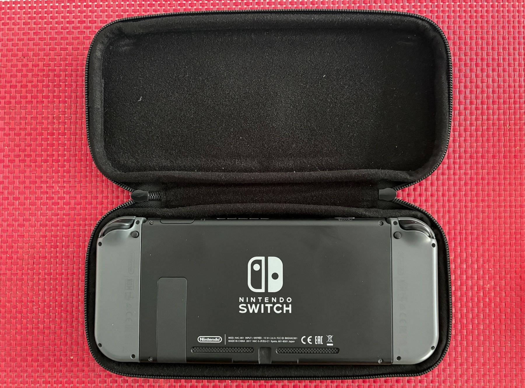 Nintendo Console: Nintendo Switch HAC-001 – Usato da Pfäffikon SZ venduto da Smile6870